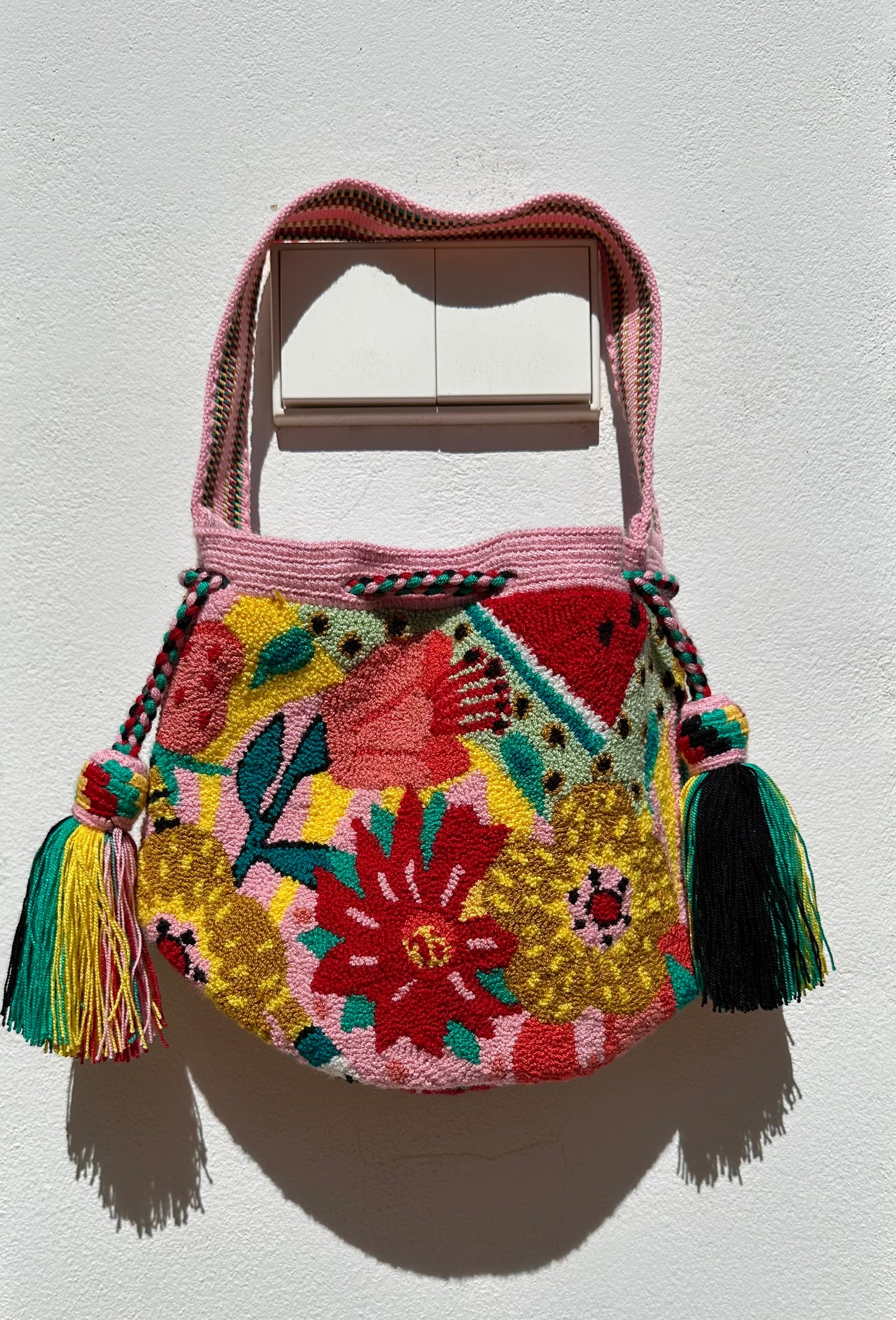 Flower Embroidered Tapestry Handbag